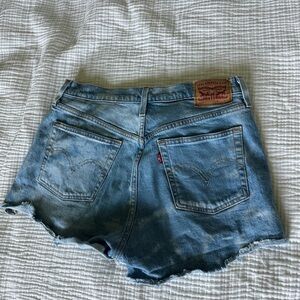 501 Levi’s Jean Shorts